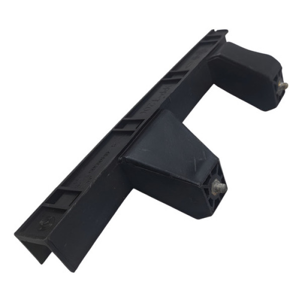 Guia Canaleta Vidro Porta Dianteira Esquerda  Fiat Siena 1.3 Não Informado