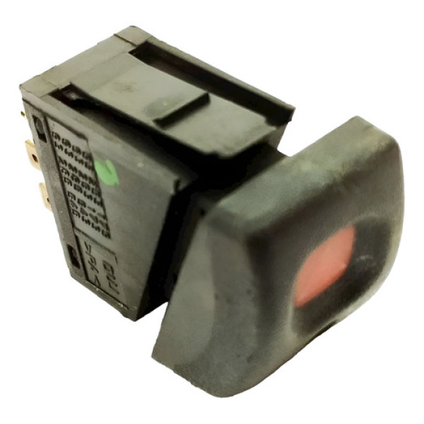 Botão Pisca-alerta Gm Corsa Pickup 1999 Original 83116 Preto