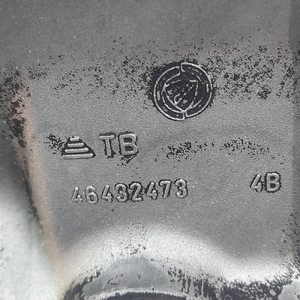 Tampa Comando Válvula  Fiat Palio 1.0 1999 201311 Não Informado