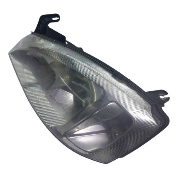 Farol Esquerdo Gm Corsa 1.4 8v 2010     197330 Direito/passageiro