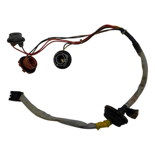 Circuito Lanterna Esquerda  Gm Sonic Hb 1.6 2013 200797 Direito/passageiro Não Informado