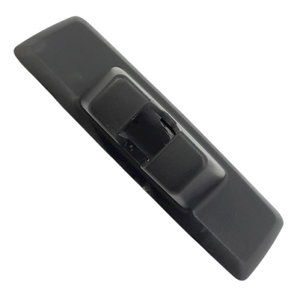 Acabamento Fechadura Tampa Traseira  Gm Sonic Hb 1.6 2013 20 Não Informado