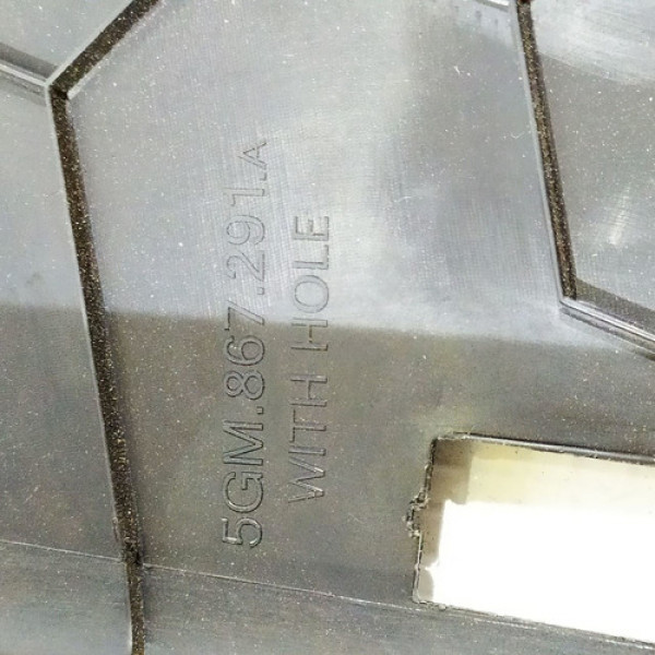 Capa  Inferior Esquerda Coluna Central Golf 2016 23557