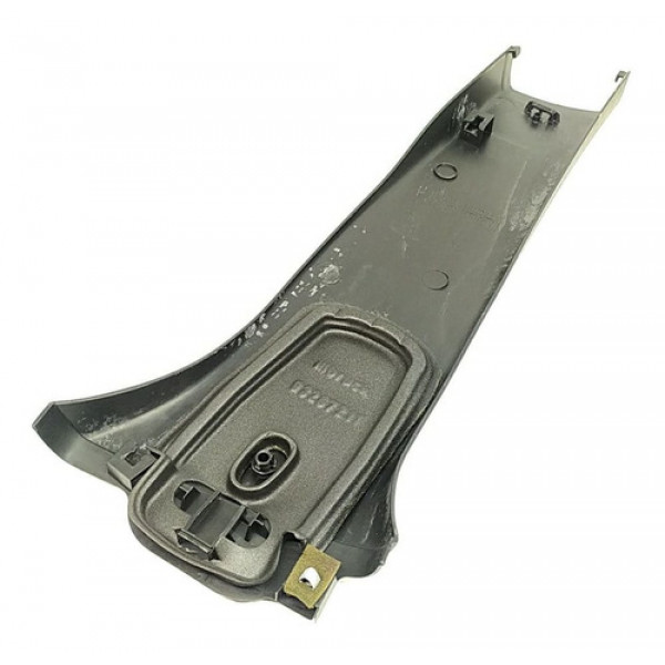 Capa Inferior Coluna Central Esquerda Gm Astra Gls Sed  2000