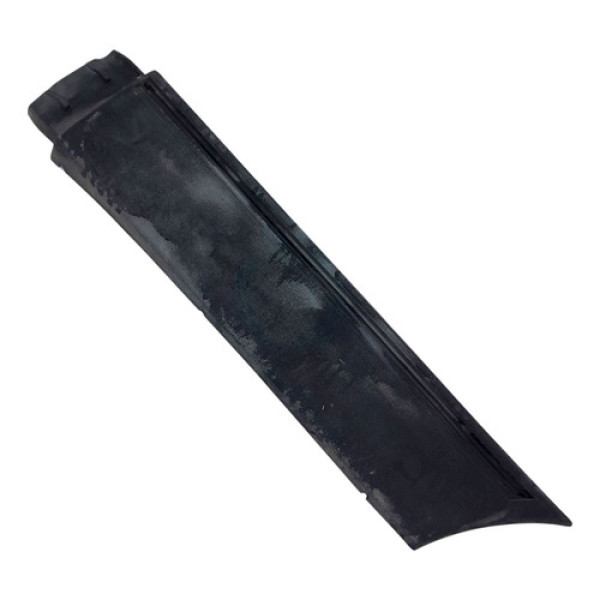 Polaina Direita Para Choque Traseiro  Gm Chevette L 1.6 1993 Não Informado