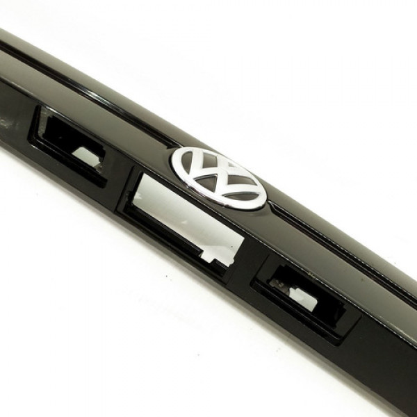 Régua Aplique Tampa Traseira Vw T-cross Tsi 1.0  2021 88216