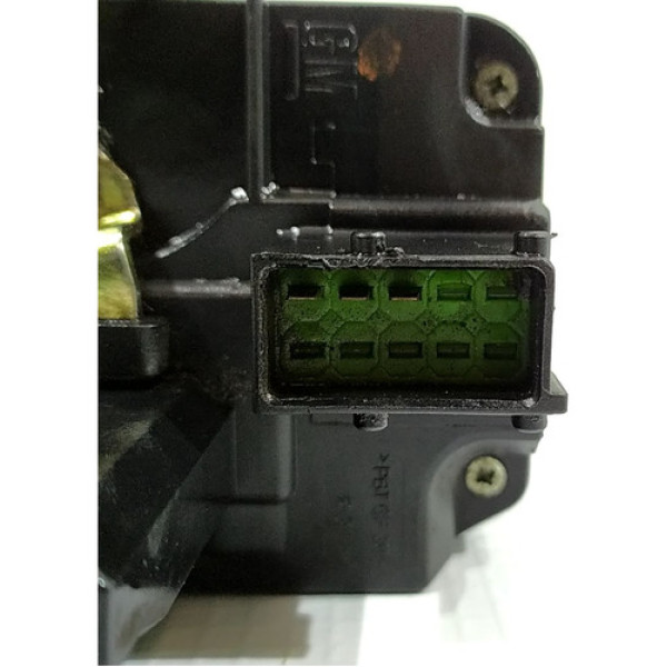 Fechadura Porta Dianteira Direita Gm Vectra 1998    136382