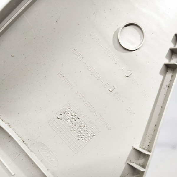 Capa Coluna Direita Para-brisa Ford Focus 2010    107728