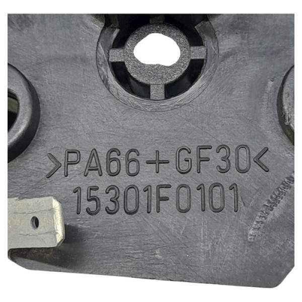 Capa Buzina Volante  Peugeot 206 1.4 2008 204416 Não Informado