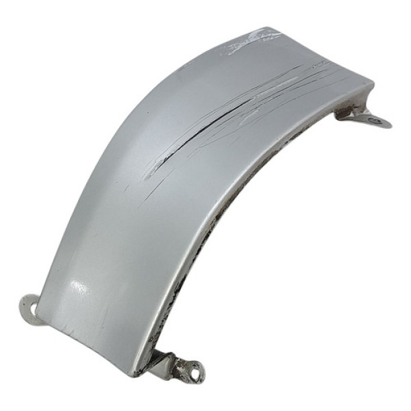 Acabamento Inferior Lanterna Esquerda  Toyota Corolla 1.8  2 Não Informado