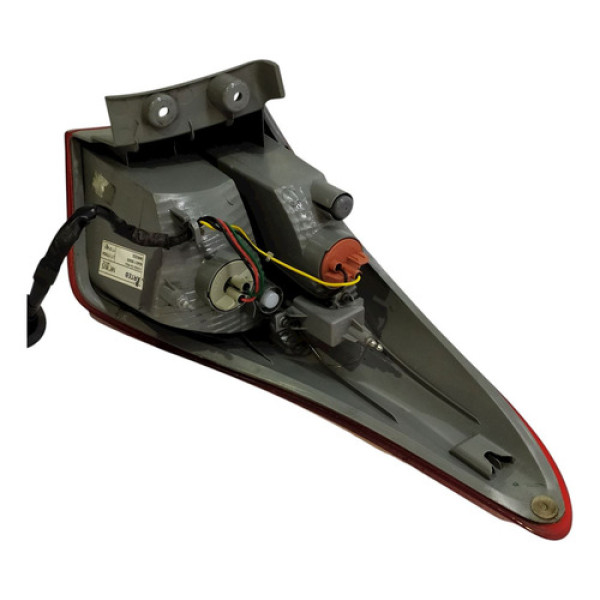 Lanterna Esquerda Hyundai Hb20 1.0  2013 V1796 - P20 Direito/passageiro Não Informado