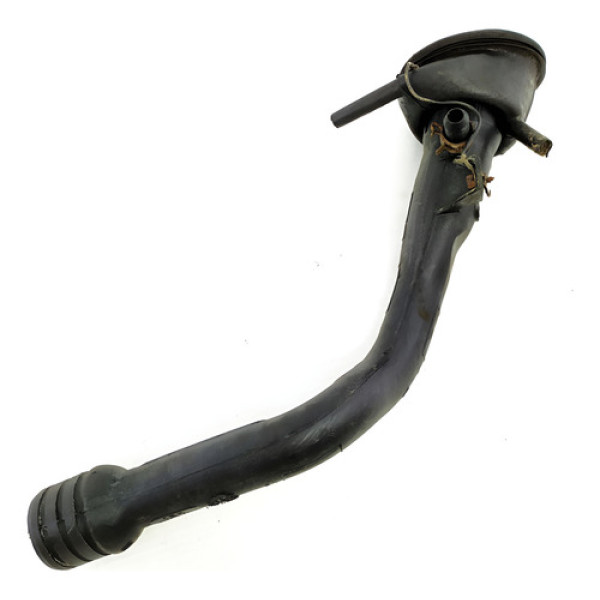 Gargalo Tanque Combustível Vw Santana 2003    135850 Não Informado