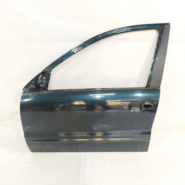 Porta Dianteira Esquerda Fiat Marea Sx 1.8 16v 2001 V1583 -  Preto Porta Dianteira Esquerda Fiat Marea Sx 1.8 16v 2001 V1583 -  Preto