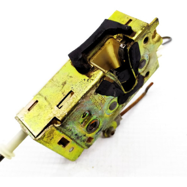 Fechadura Porta Direita Ford Fiesta Courier 2002    122310