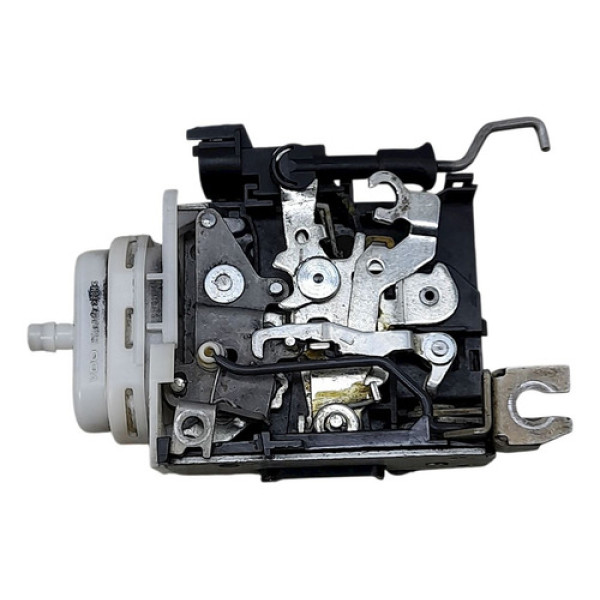 Fechadura Porta Direita  Audi A3 1.8 T  1998 194010