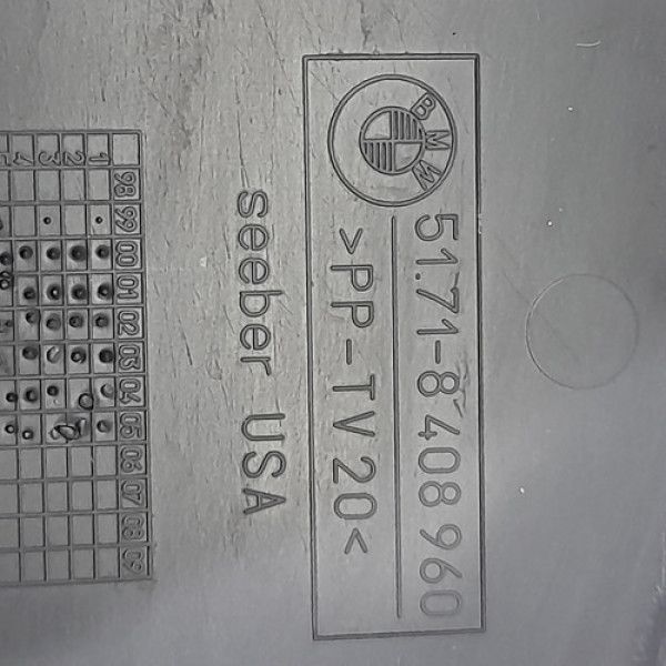 Acabamento Caixa Roda Dianteira Direita  Bmw X5 4.4  2006 16