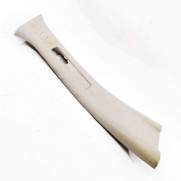 Capa Superior Coluna Central Direita  Citroen C3    6047