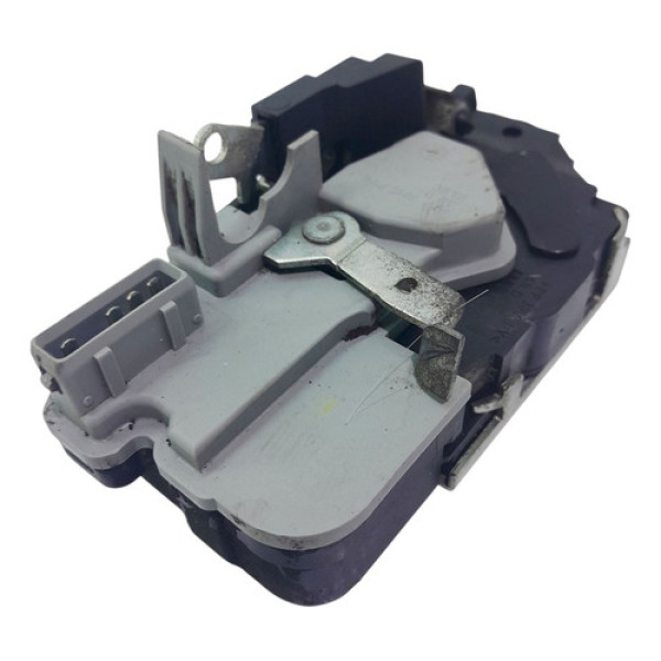 Fechadura Porta Traseira Direita  Peugeot 207 Passion 1.4 20