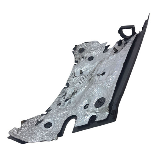 Complemento Inferior Central Churrasqueira  Porsche Cayenne 