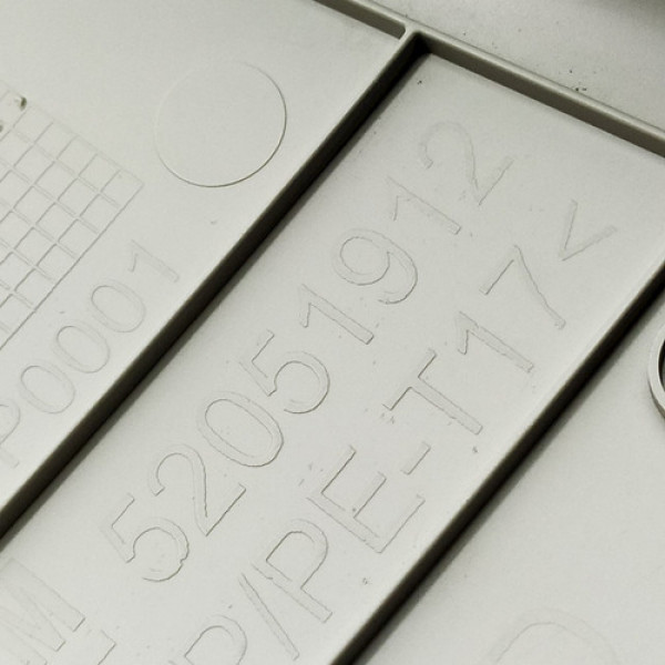 Capa Superior Coluna Central Direita Gm Prisma 1.4 At  2018 