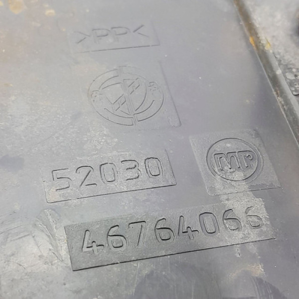 Suporte Dreno Bateria  Fiat Siena 1.0  2010 201776 Não Informado