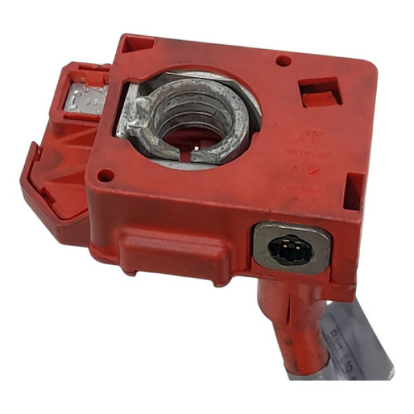 Cabo Pólo Positivo Bateria  Bmw 550i 4.8  2009 196780 Não Informado