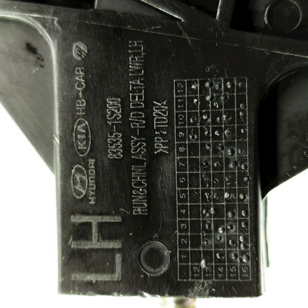 Guia Canaleta Vidro Traseiro Esquerdo Hyundai Hb20 1.0  2017