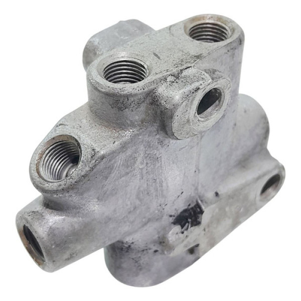 Válvula Equalizadora Freio  Toyota Corolla 1.8  2002 201621 Não Informado