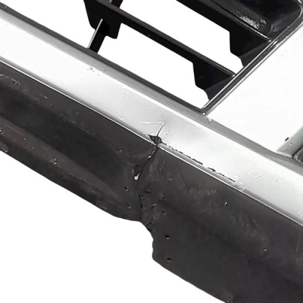 Para-choque Dianteiro Nissan Tiida Sl Flex  2009 V1806 - P28 Não Informado