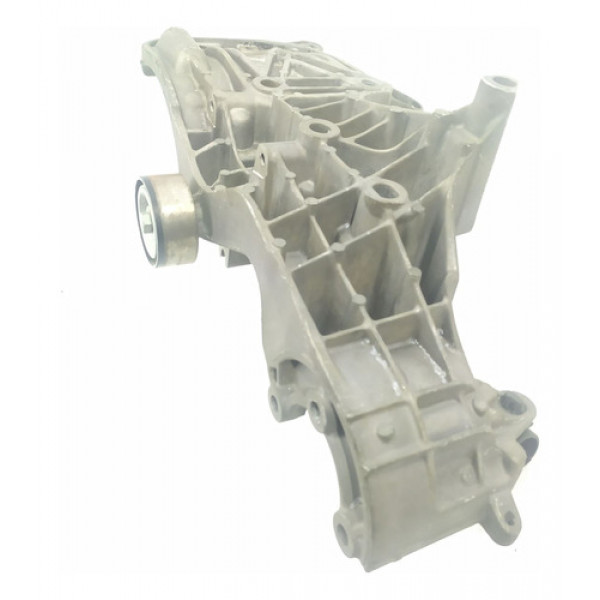 Suporte Compressor Bomba Direção Hidráulica Renault Sandero 