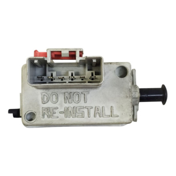 Interruptor Luz Pedal Freio Jeep Cherokee Sport 3.7 2005 186