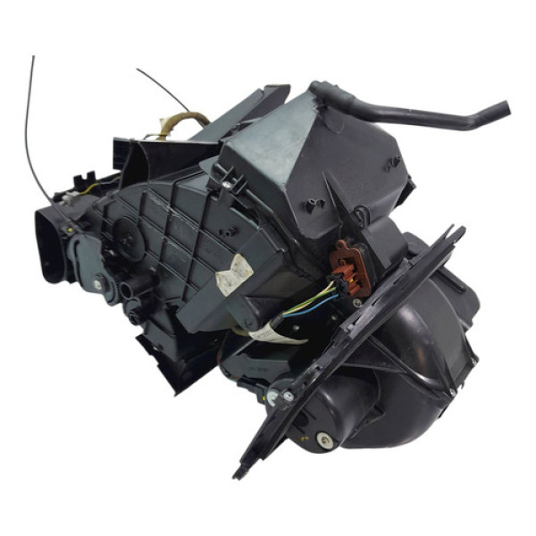 Caixa Ar Forçado  Fiat Siena 1.0  2010 201877 Não Informado