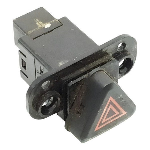 Botao Interruptor Pisca Alerta Gm Tracker 2014 62887 Preto