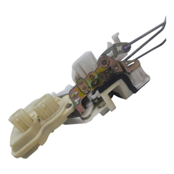 Fechadura Porta Dianteira Direita  Honda Civic Lx 1.7 16v At