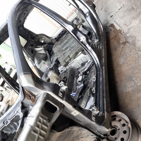 Caixa Ar Pé Coluna Central Esquerda  Fiat Stilo 1.8 16v 2004