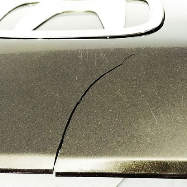 Régua Aplique Tampa Traseira Honda Hr-v  2016 85968