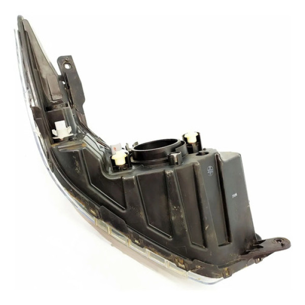 Farol Esquerdo Gm Prisma 1.4 At  2018 V1468 - P16 Direito/passageiro