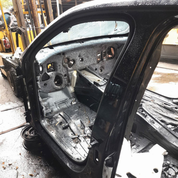 Caixa Ar Pé Coluna Esquerda  Porsche Cayenne S 4.8 T 2011 19