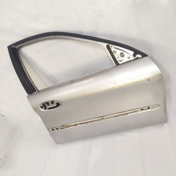 Porta Dianteira Direita Ford Taurus 1997    141647