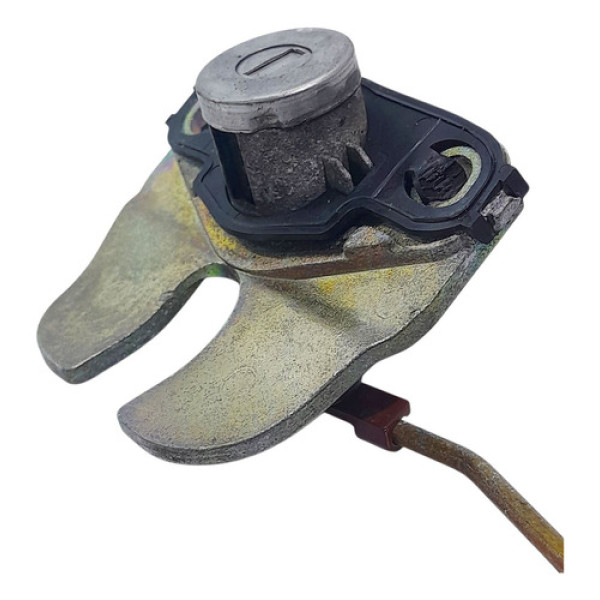 Cilindro Miolo Chave Tampa Traseira  Toyota Corolla 1.8  200 Não Informado