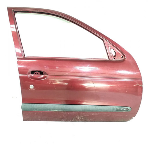 Porta Dianteira Direita Renault Megane 1998    134884