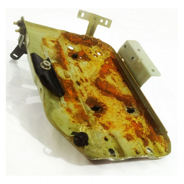 Suporte Bateria Nissan March 1.6s  2012 92760