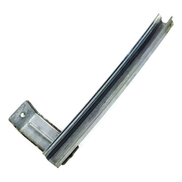 Guia Canaleta Vidro Dianteiro Esquerdo Honda Fit Lx At 2014  - Não Informado