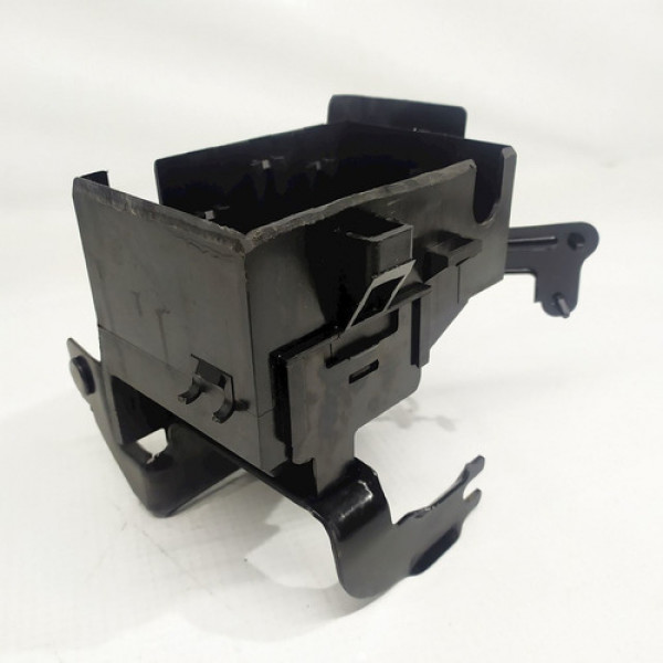 Suporte Caixa Fusível Motor Gm Astra Gls Sed  2000 110047