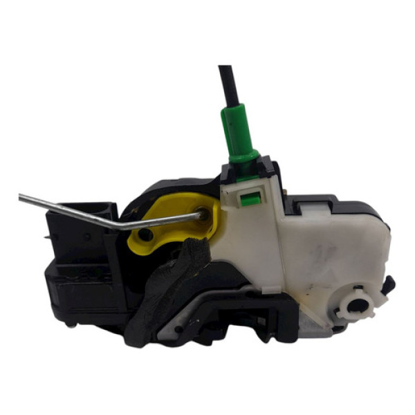 Fechadura Porta Dianteira Esquerda  Gm Tracker Premier 1.4  