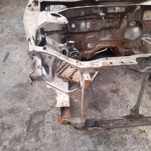 Longorina Direita  Honda Civic Lx 1.7 16v At 2001 206213 Não Informado