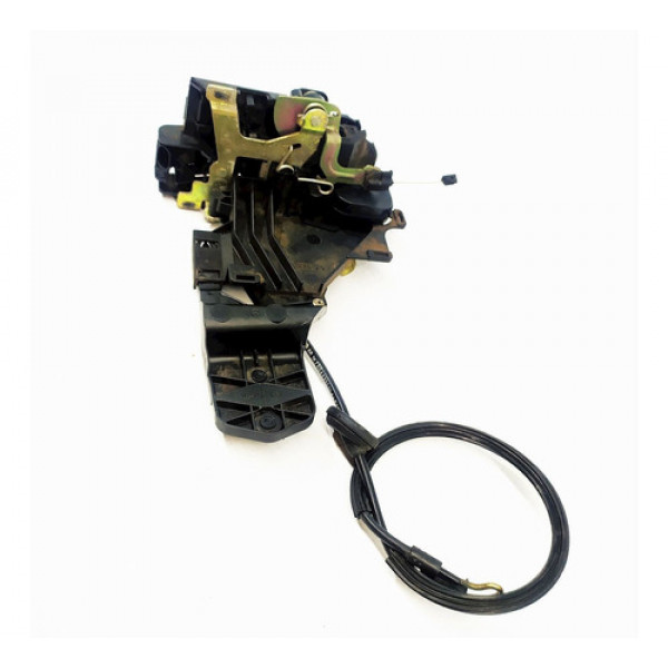 Fechadura Porta Dianteira Direita Vw Golf Sr 2000    103959