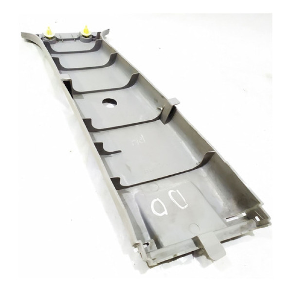 Capa Superior Coluna Central Direita Kia Picanto Ex 1.1 2007 Não Informado