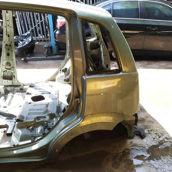 Lateral Esquerda Fiat Idea  Adv 1.8 8v 2007 V1757 - P22