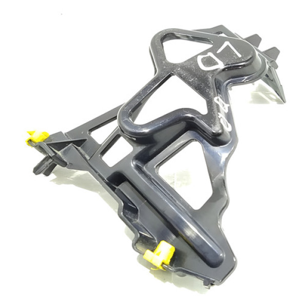 Suporte Guia Paralama Dianteiro Direito Bmw 750i Ya81 2015 3 Não Informado